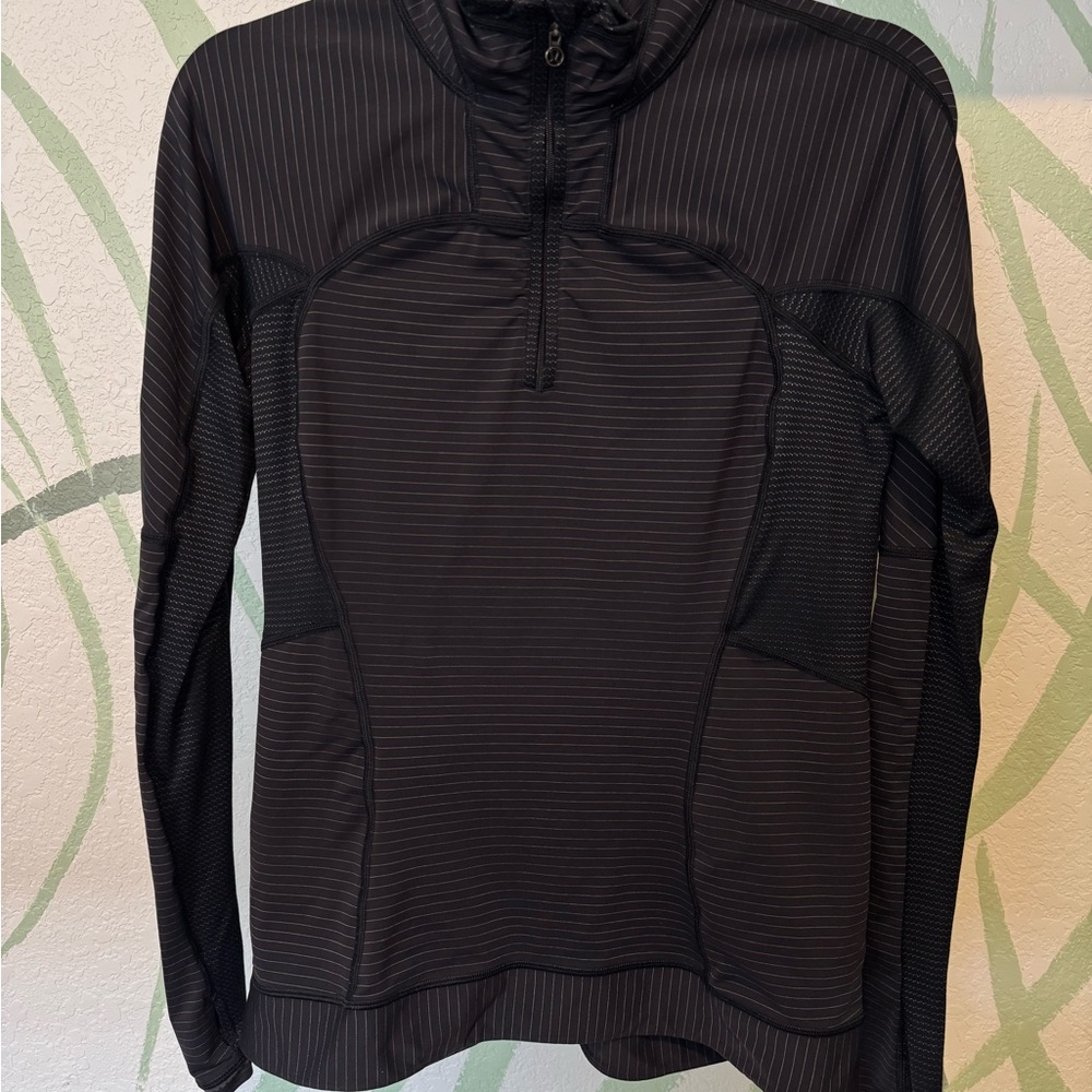 Lululemon quarter zip long sleeve